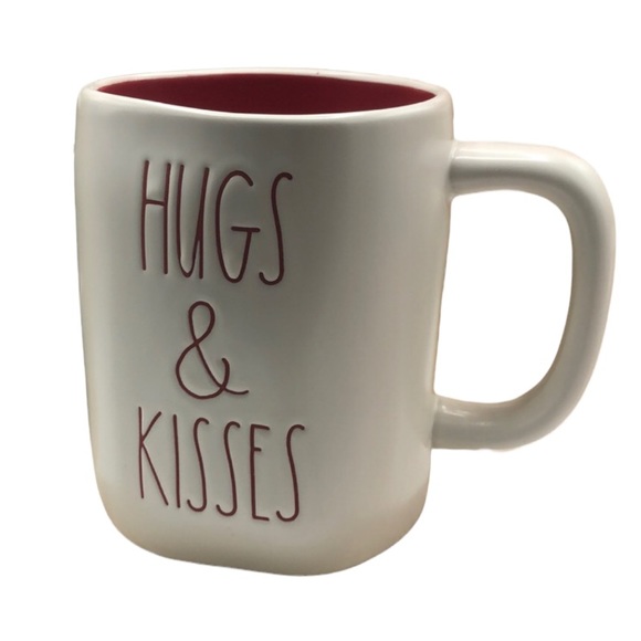 Rae Dunn Other - Rae Dunn HUGS & KISSES mug